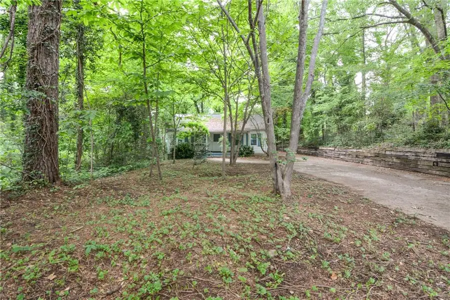 3228 Hall Circle Nw, Duluth, GA 30096 - #2
