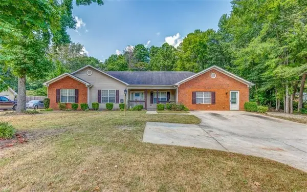 3706 Bouldercrest Road, Ellenwood, GA 30294