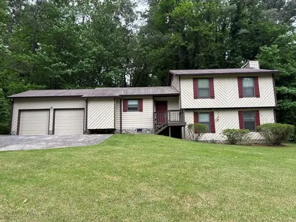4482 Sunflower Drive, Douglasville, GA 30135