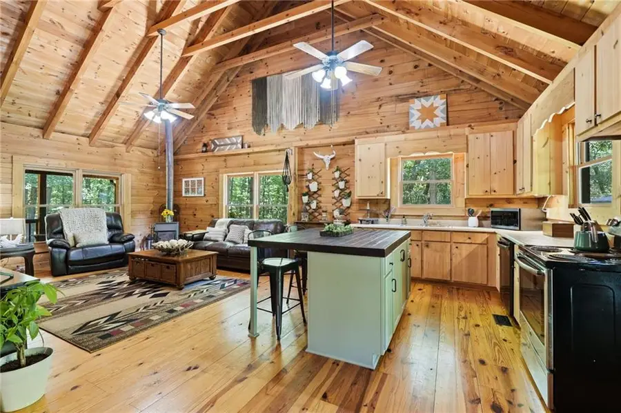 74 Farr Circle Ne, Rydal, GA 30171 - #2
