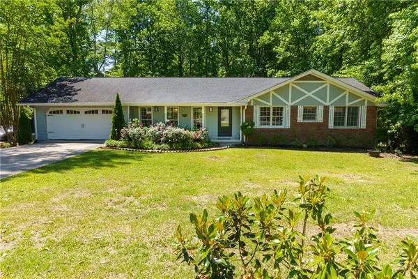 5637 Pinedale Circle, Buford, GA 30518