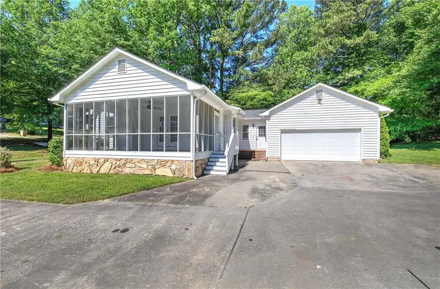 15 Popular Drive Se, Cartersville, GA 30121 - #3