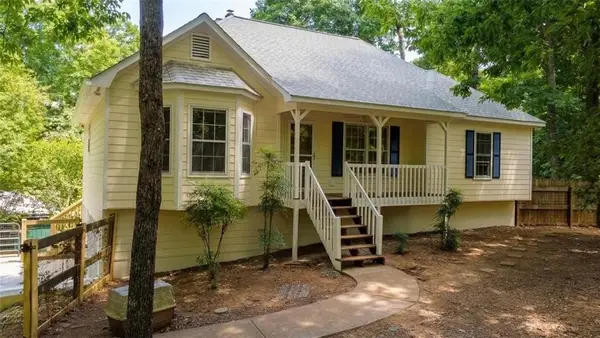 623 Peachtree Drive Se, White, GA 30184