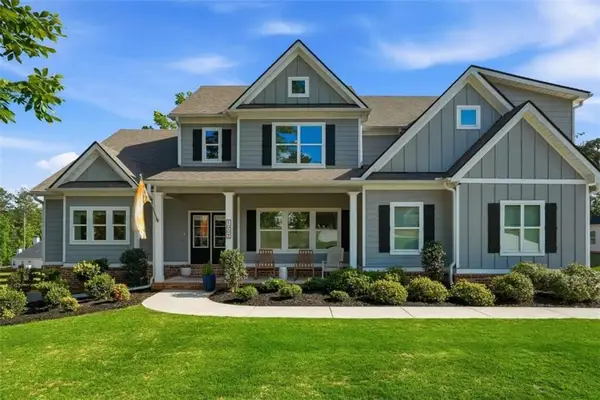 100 W Wind Court W, Tyrone, GA 30290
