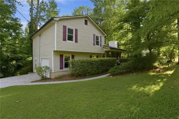 4695 Spring Gate Drive, Powder Springs, GA 30127
