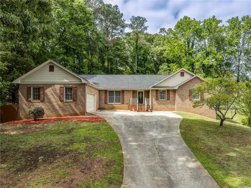 6646 Heathrow Court, Stone Mountain, GA 30087 - #1
