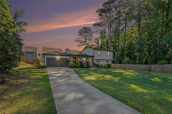 3215 Alcazar Drive Sw, Lilburn, GA 30047