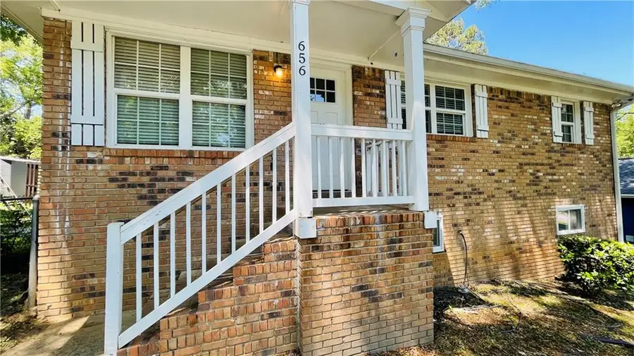 656 Cedar Avenue Nw, Atlanta, GA 30318 - #2