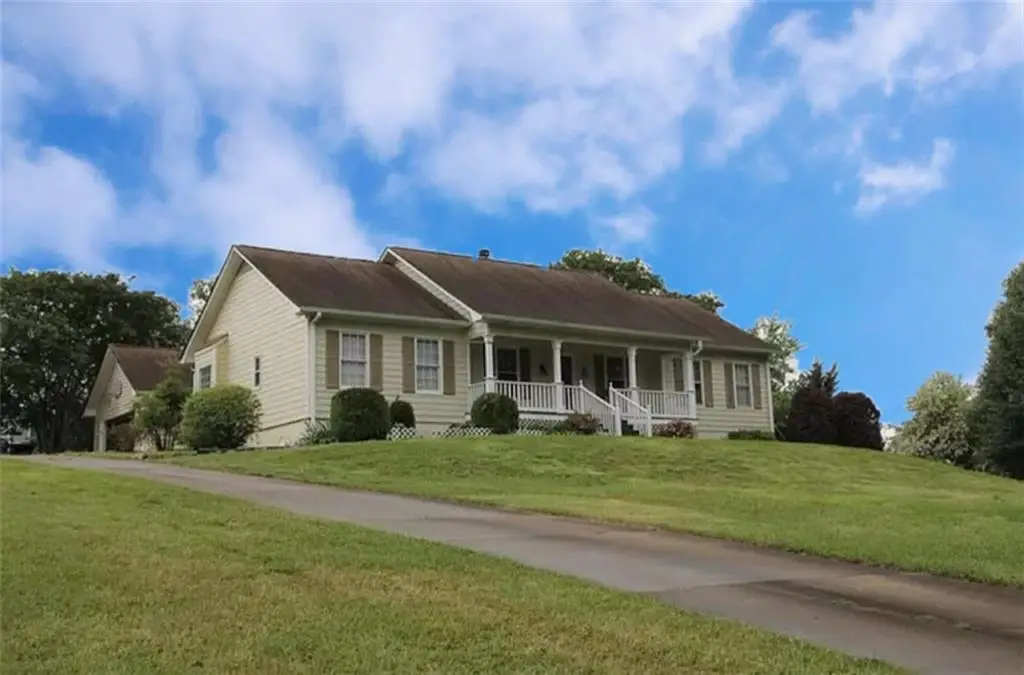 818 Springlake Road, Lawrenceville, GA 30045 - #1