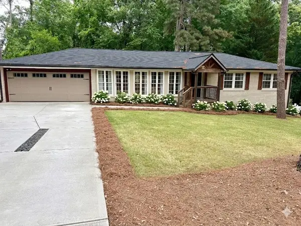 273 Skyland Drive, Roswell, GA 30075