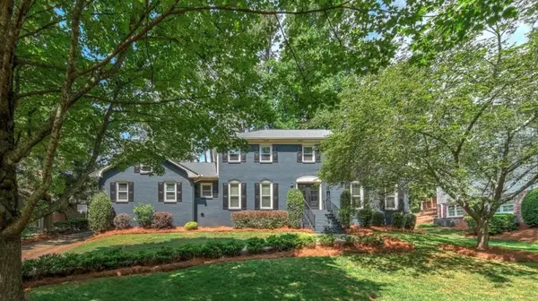 5228 Wynterhall Court, Atlanta, GA 30338