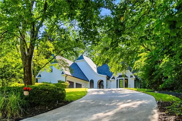 39 Plantation Drive Ne, Atlanta, GA 30324