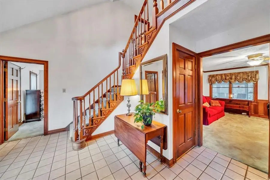 5011 SE West Lake Drive Se, Conyers, GA 30094 - #3
