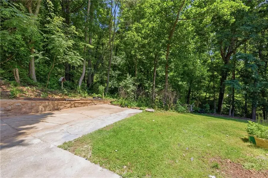 1561 Barrington View, Stone Mountain, GA 30087 - #3