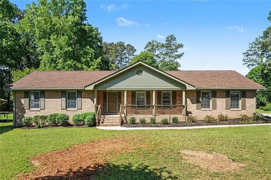 1697 Fremont Drive Sw, Stone Mountain, GA 30087 - #2
