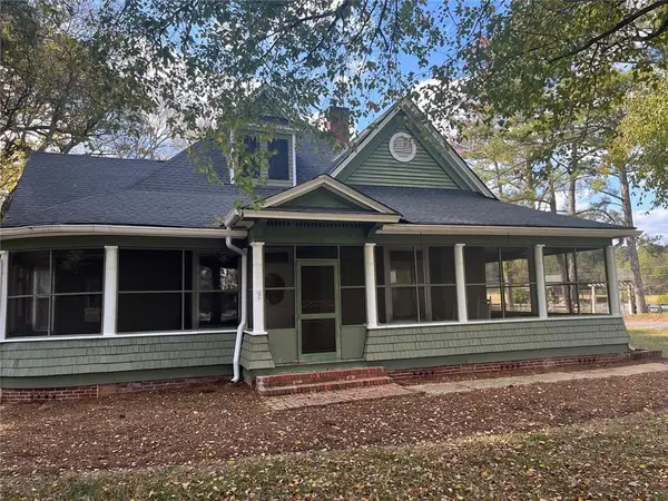 125 E Sewell Road, Aragon, GA 30104