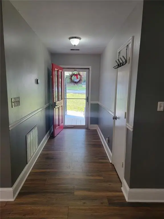 5104 Carole Place Sw, Stone Mountain, GA 30087 - #3