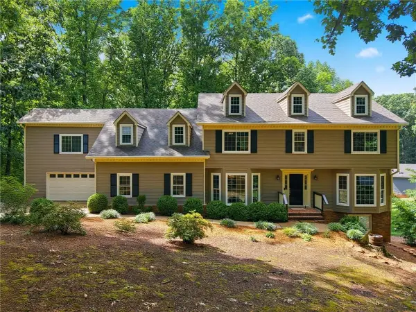 255 Waverly Hall Drive, Roswell, GA 30075
