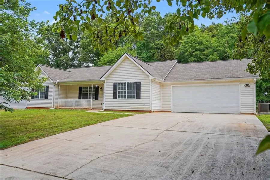 66 Mallie Court, Hampton, GA 30228 - #3