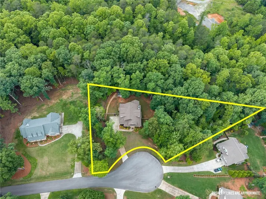 5025 Fountain Spring Drive, Gainesville, GA 30506 - #3