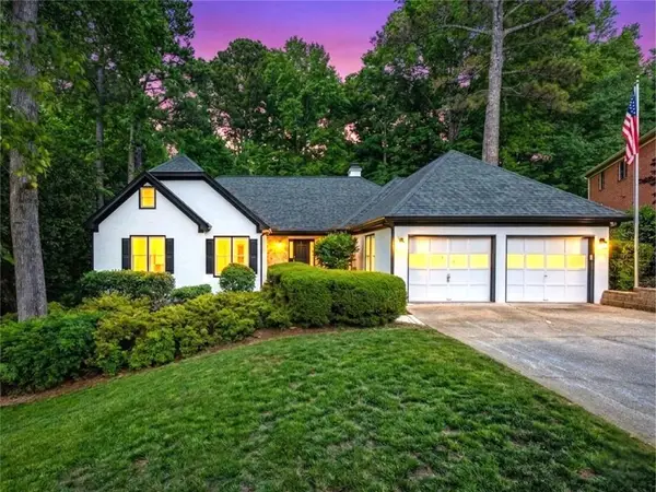 1190 St Ives Ct, Suwanee, GA 30024