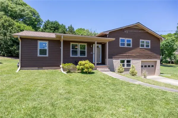 211 Mayflower Drive, Woodstock, GA 30188