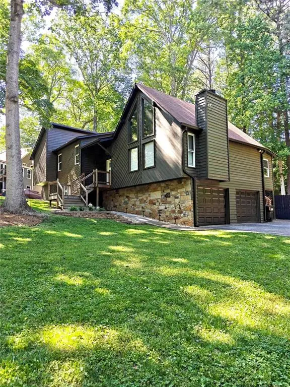 1302 Rolling Green Drive, Acworth, GA 30102 - #2