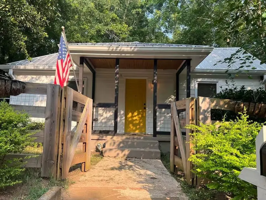 236 N Peter Street, Athens, GA 30601 - #3