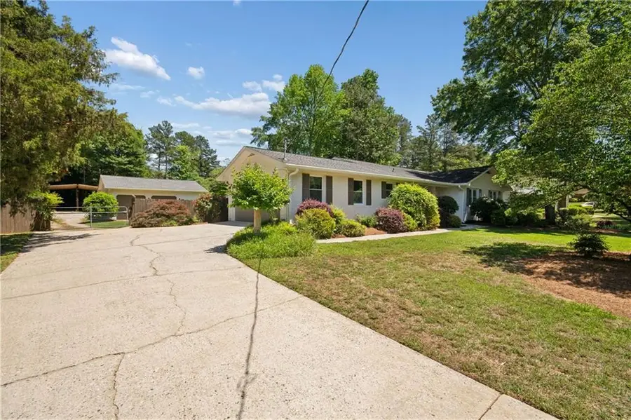230 Chateau Drive, Fayetteville, GA 30214 - #2
