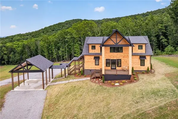 281 High Summit Drive, Talking Rock, GA 30175
