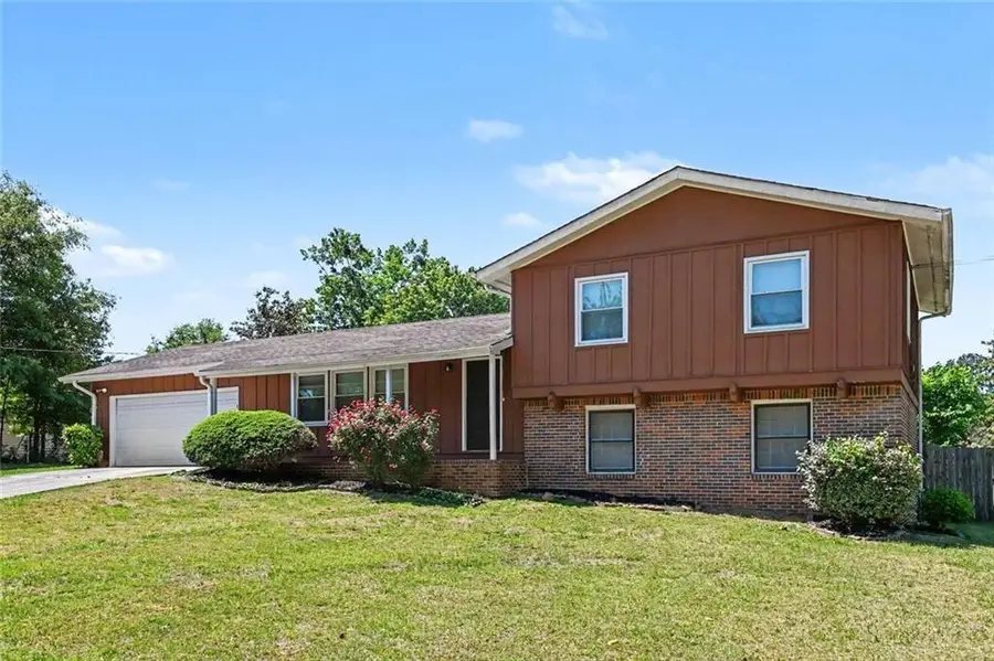 2130 Sandgate Circle Sw, Atlanta, GA 30349 - #2