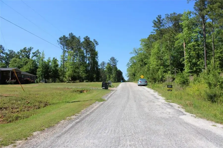 343 S Singley Drive S, Locust Grove, GA 30248 - #2