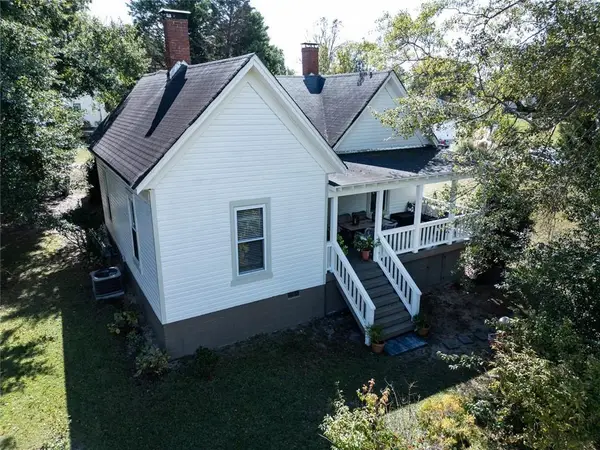 2 N Broad Street N, Porterdale, GA 30014