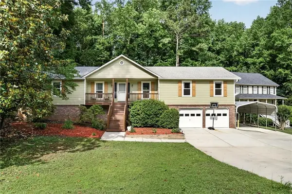 1526 Hickory Drive Sw, Lilburn, GA 30047
