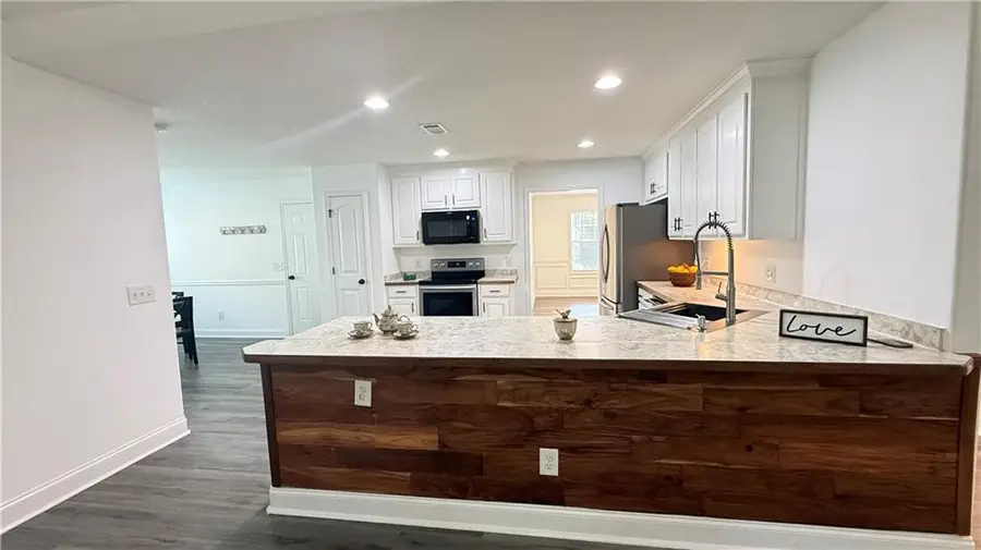 1896 Roxey Lane, Winder, GA 30680 - #2