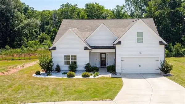 398 Grand Oaks Avenue, Bethlehem, GA 30620
