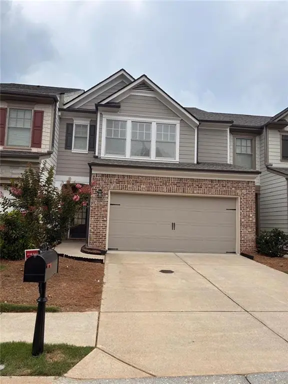 615 Township Cir, Alpharetta, GA 30004
