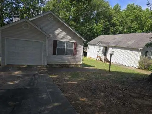 1596 Wembley Drive, Douglasville, GA 30134