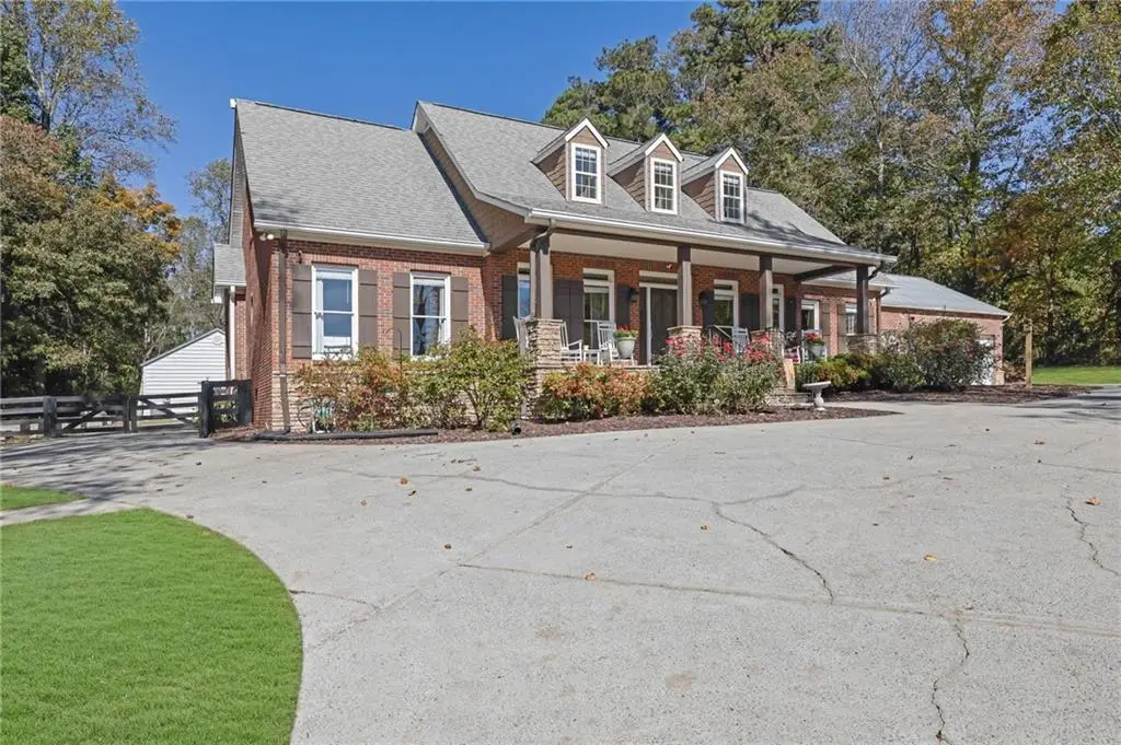 2325 Mountain Road, Alpharetta, GA 30004 - #1
