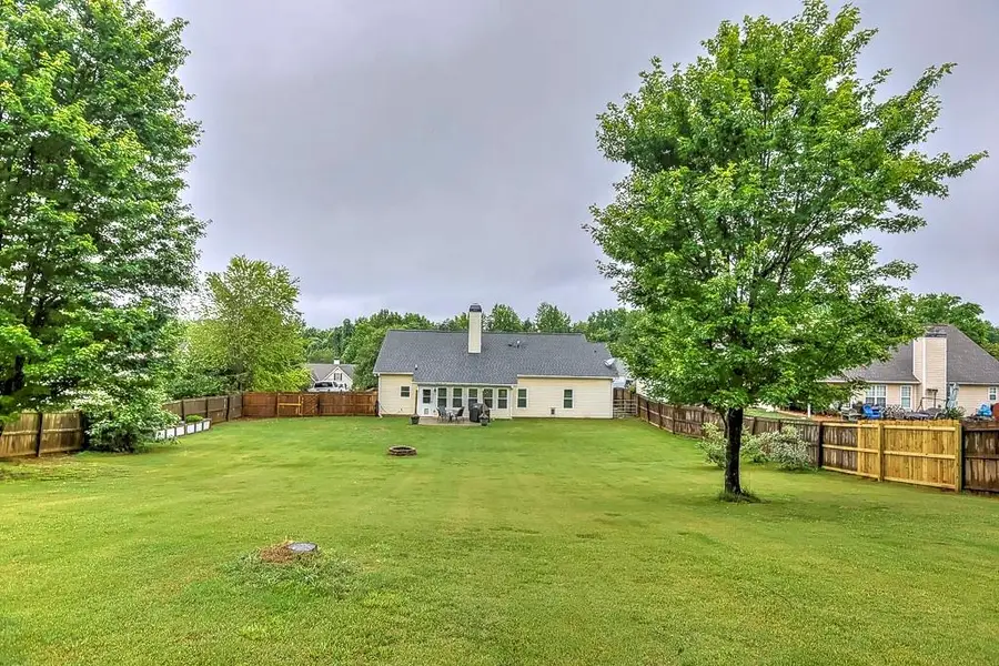 6145 Devonshire Drive, Flowery Branch, GA 30542 - #2