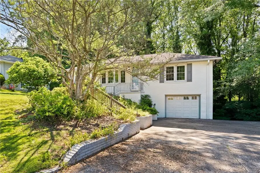 3366 Woodview Drive Se, Smyrna, GA 30082 - #2