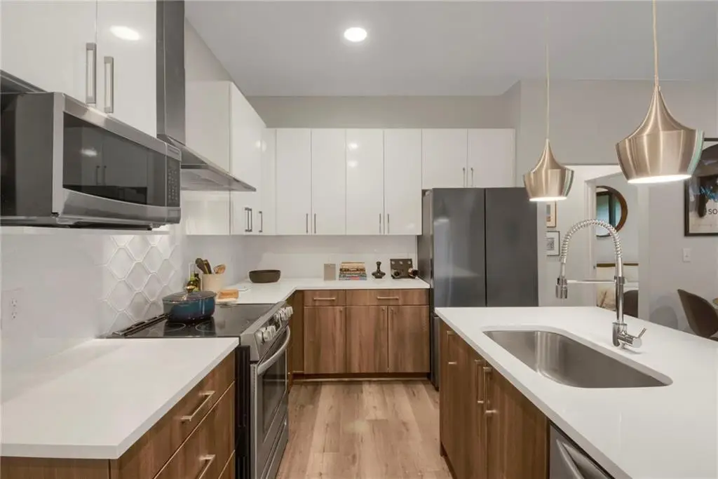 112 Rogers Street Ne #305, Atlanta, GA 30317 - #1