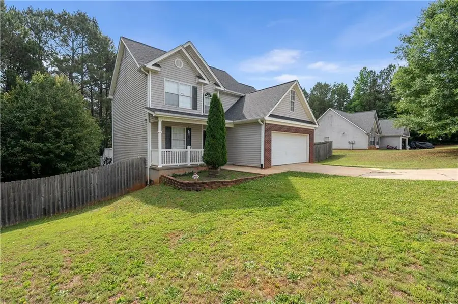 562 Brewer Drive, Locust Grove, GA 30248 - #2