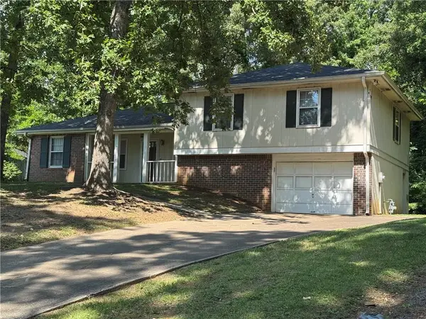 5604 Meadowood Drive, Acworth, GA 30102