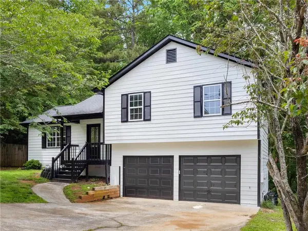 225 Hampton Drive, Dallas, GA 30132