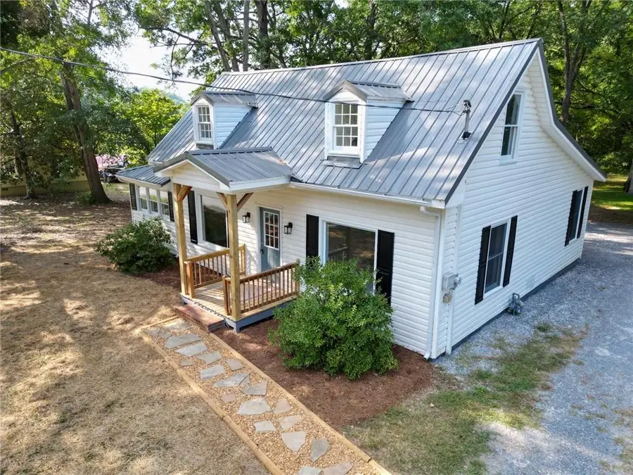 806 Fairview Road, Rockmart, GA 30153 - #3