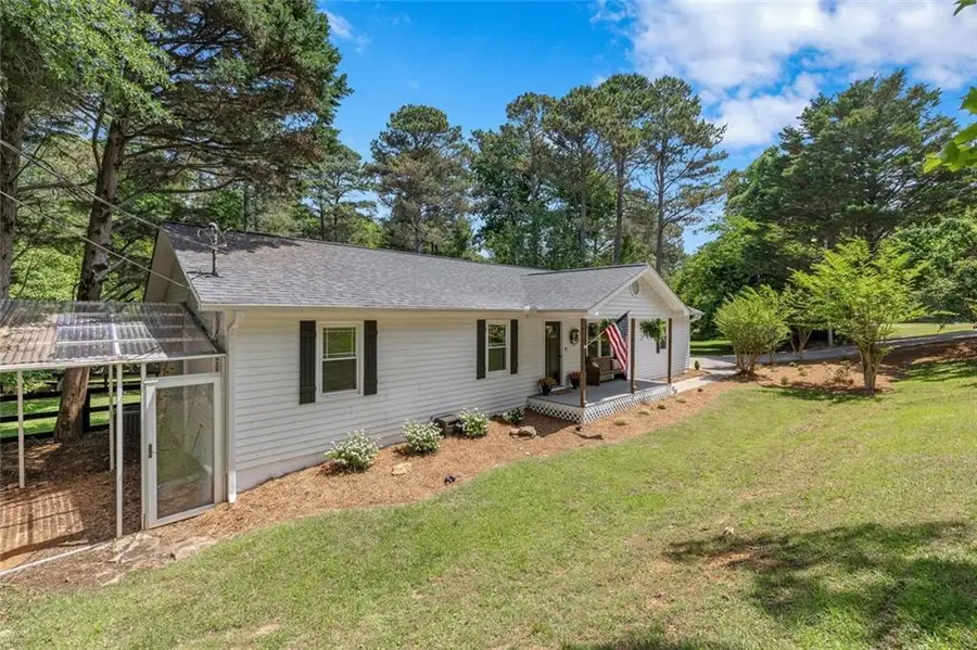 3404 Springdale Forrest Avenue, Gainesville, GA 30506 - #3