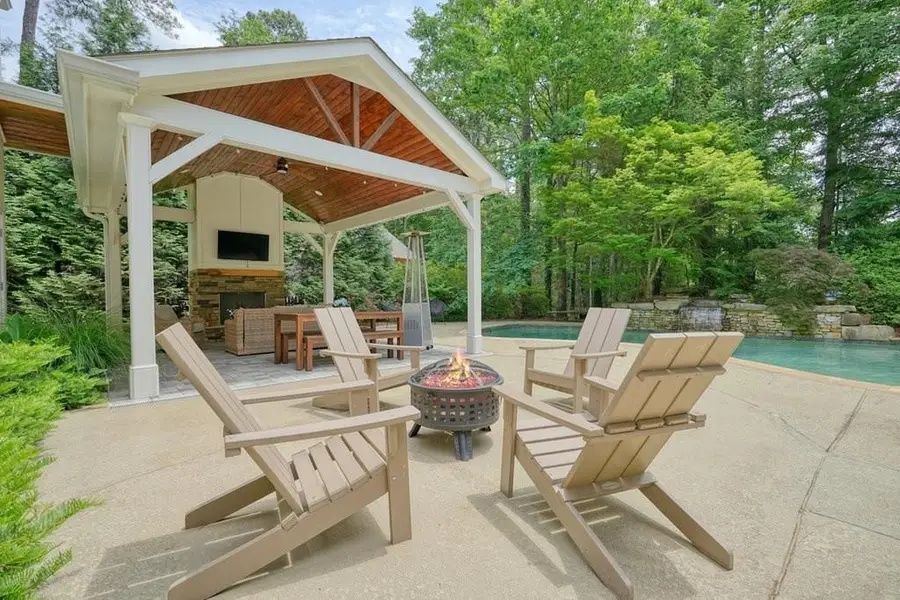 290 Plantation Way, Roswell, GA 30075 - #3