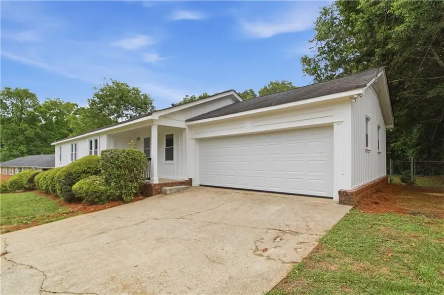 6867 Laurelwood Drive, Douglasville, GA 30135 - #3