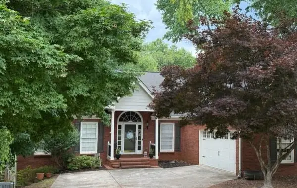 4840 Leeds Court, Suwanee, GA 30024